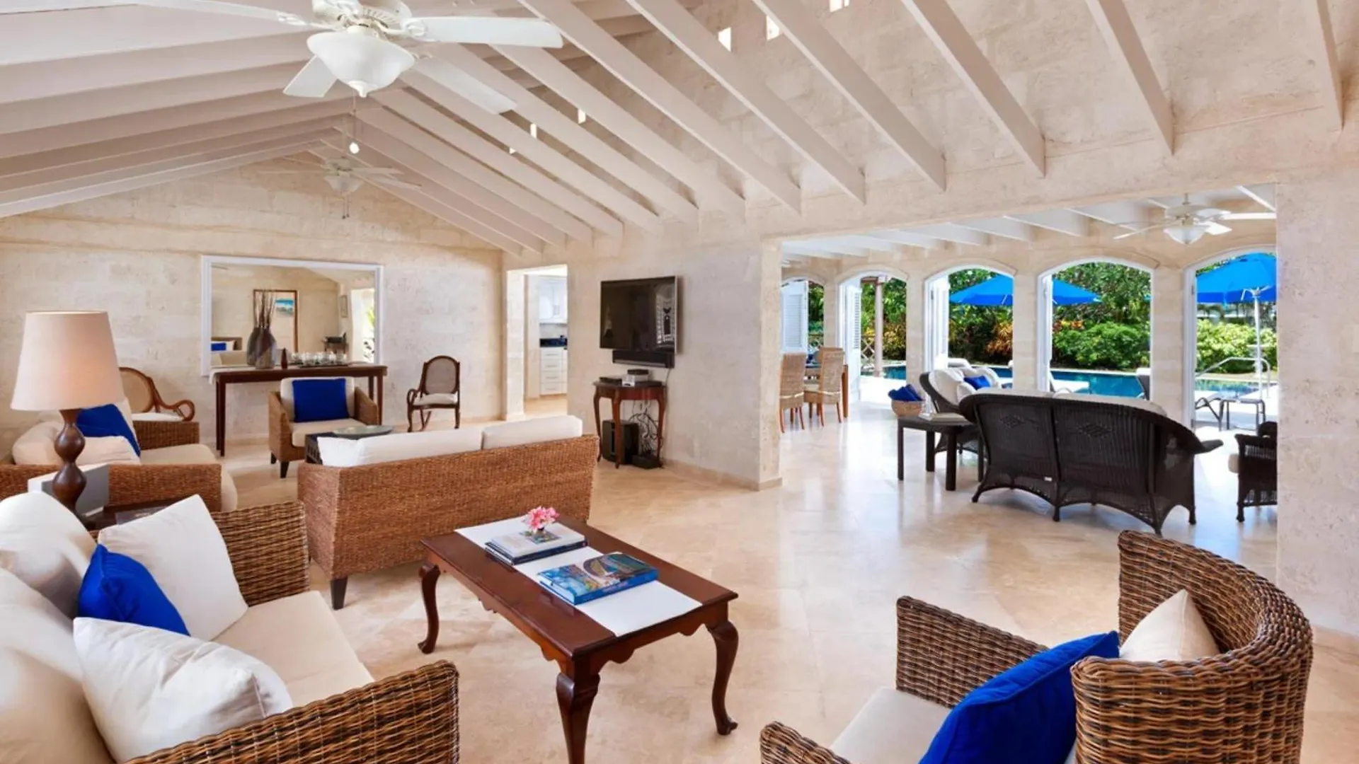 Vila Todmorden By Blue Sky Luxury Saint Peter